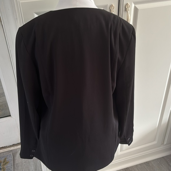 Eileen Fisher Black Open Front Silk blend Lightweight Blazer Fully Lined Sz 8P - Picture 3 of 10